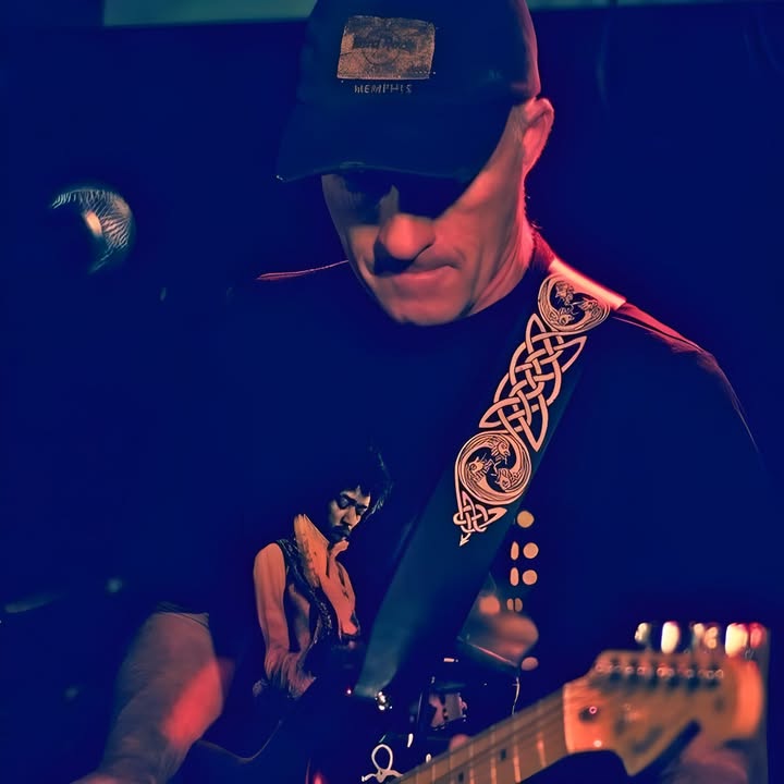 Featured image for “Live Music Night with Allan Watts at Tathra Beach Bowling Club”