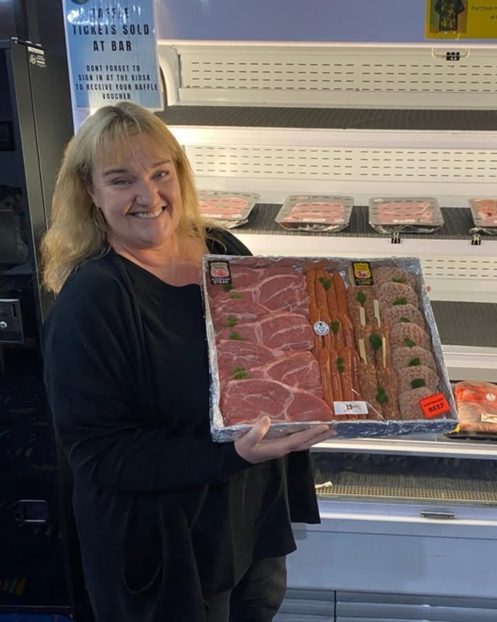 Featured image for “Meat Tray Madness Winner Tanya: Exciting Raffles at Tathra Beach Bowling Club”