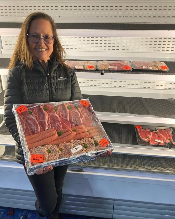 Featured image for “Meat Tray Winner: Elizabeth Celebrates Victory at Tathra Bowlo”