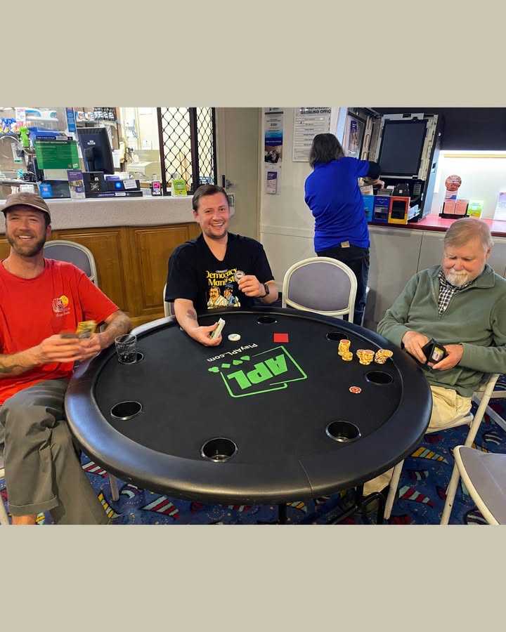 Featured image for “Monday Night Poker Pie & Pizza: Jack Takes Top Spot at Tathra Beach Bowling Club”