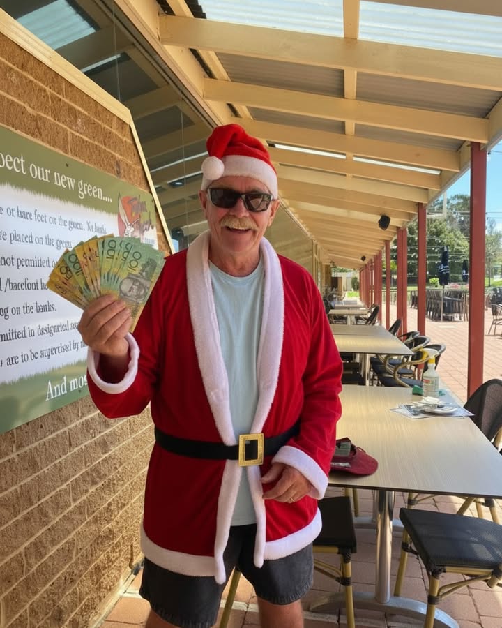 Featured image for “Annual Members Christmas Draw: Win Big Prizes at Tathra Beach Bowling Club”