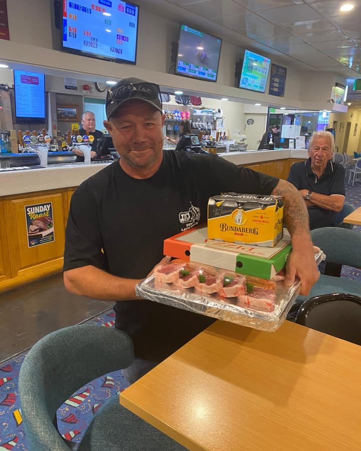 Featured image for “Friday Night Meat Tray Raffles at Tathra Beach Bowling Club”